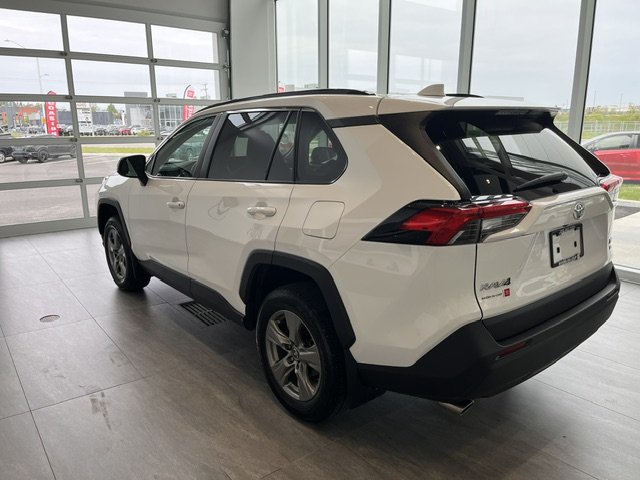 2024 Toyota RAV4 XLE in Rivière-du-Loup, Quebec - 4 - w1024h768px