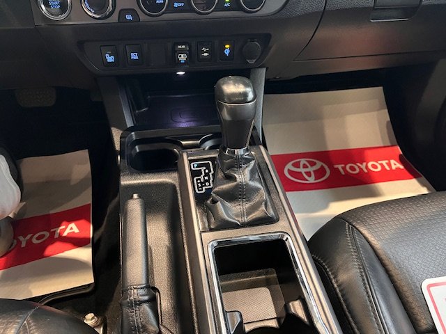 Toyota Tacoma DOUBLE CAB 6A 2018 à Rivière-du-Loup, Québec - 13 - w1024h768px
