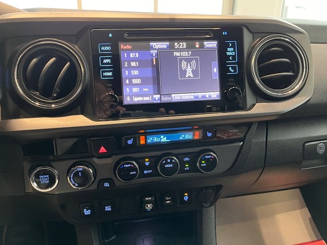 Toyota Tacoma DOUBLE CAB 6A 2018 à Rivière-du-Loup, Québec - 11 - w1024h768px