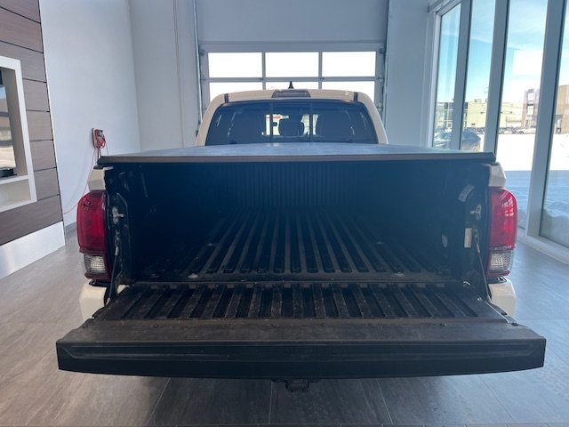 Toyota Tacoma SR5 2023 à Rivière-du-Loup, Québec - 5 - w1024h768px