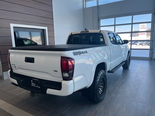 Toyota Tacoma SR5 2023 à Rivière-du-Loup, Québec - 3 - w1024h768px