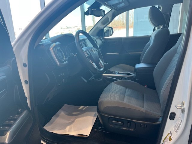 Toyota Tacoma SR5 2023 à Rivière-du-Loup, Québec - 7 - w1024h768px