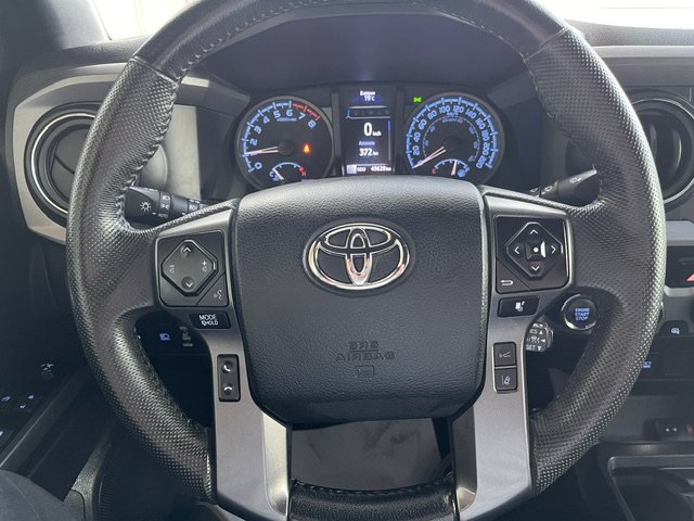2023 Toyota Tacoma TRD SPORT in Rivière-du-Loup, Quebec - 10 - w1024h768px