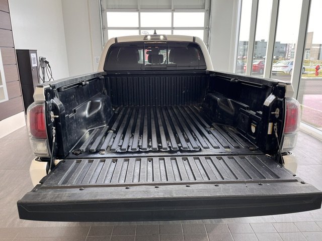 2023 Toyota Tacoma TRD SPORT in Rivière-du-Loup, Quebec - 7 - w1024h768px