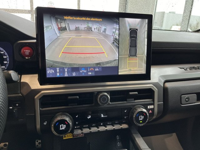 2024 Toyota Tacoma DOUBLE CAB AT in Rivière-du-Loup, Quebec - 14 - w1024h768px