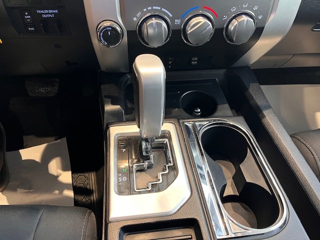 Toyota Tundra SR5 Plus 2017 à Rivière-du-Loup, Québec - 13 - w1024h768px