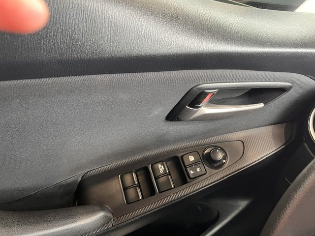 Toyota Yaris Hatchback BASE 2020 à Rivière-du-Loup, Québec - 11 - w1024h768px