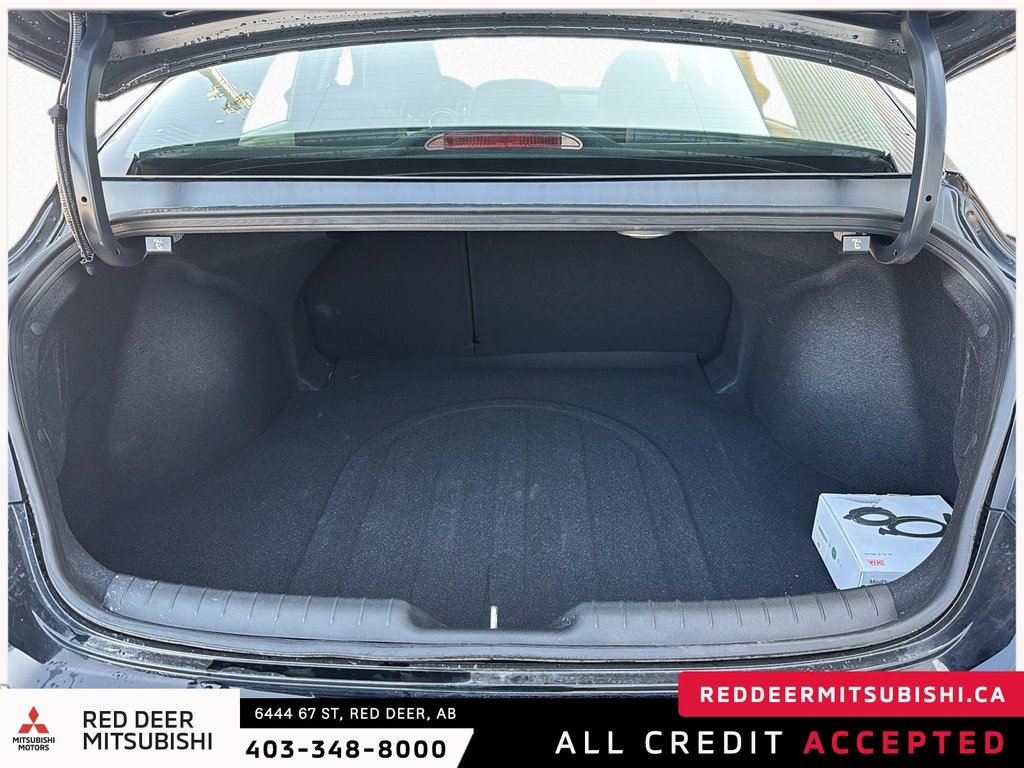 2025 Hyundai Elantra Hybrid Luxury-5