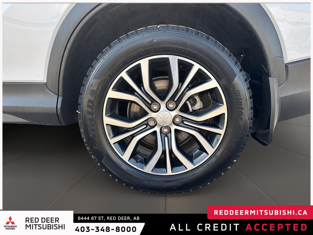 2024 Mitsubishi ECLIPSE CROSS ES-6