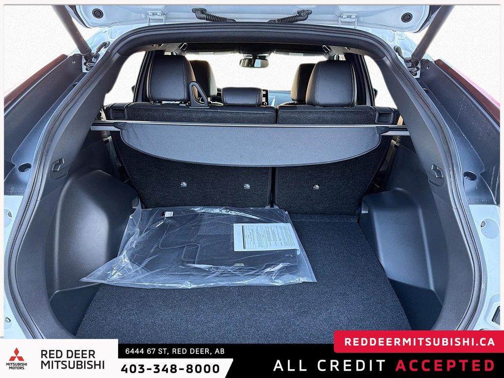 2025 Mitsubishi Eclipse Cross LE-5