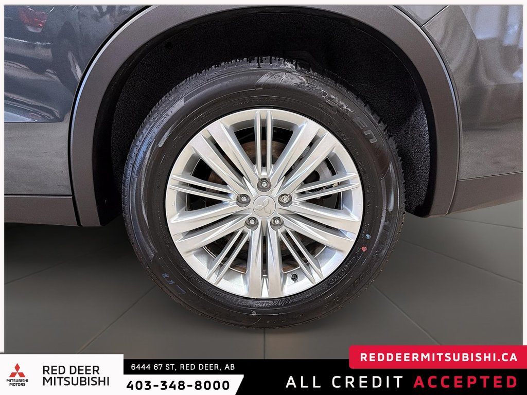 2025 Mitsubishi Outlander Plug-in Hybrid SE S-AWC-7