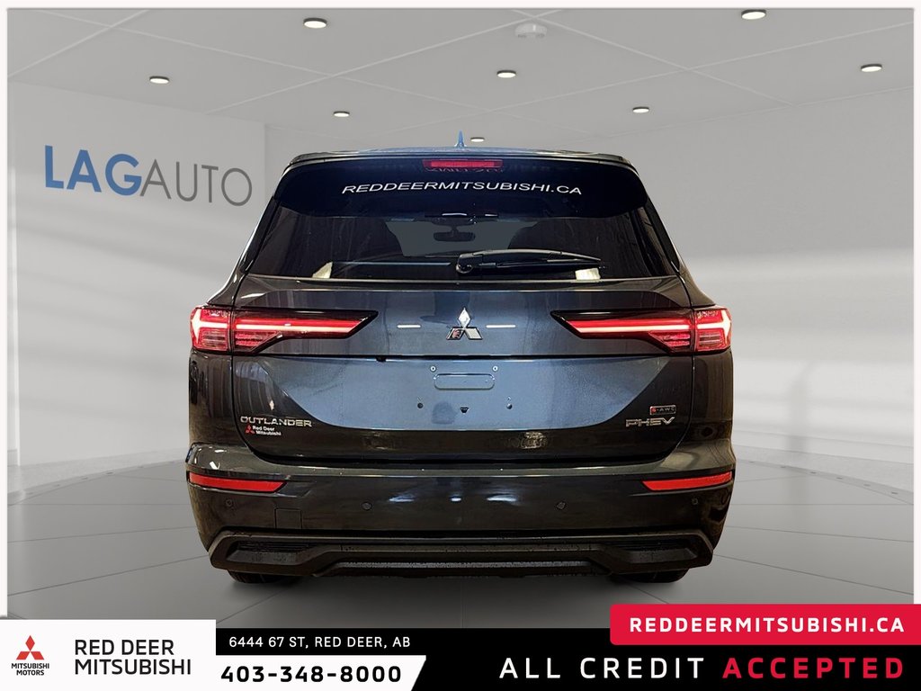 2026 Mitsubishi Outlander Plug-in Hybrid ES S-AWC-2