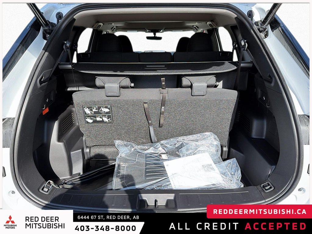 2026 Mitsubishi Outlander Plug-in Hybrid SE S-AWC-5