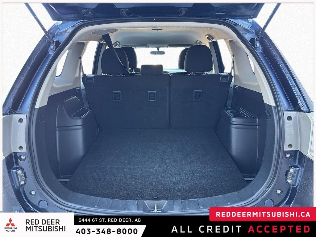 2014 Mitsubishi Outlander ES-5