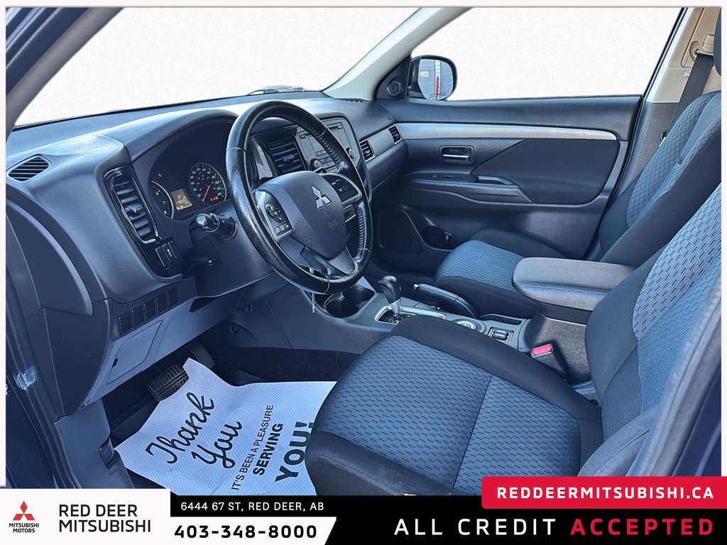 2014 Mitsubishi Outlander ES-7