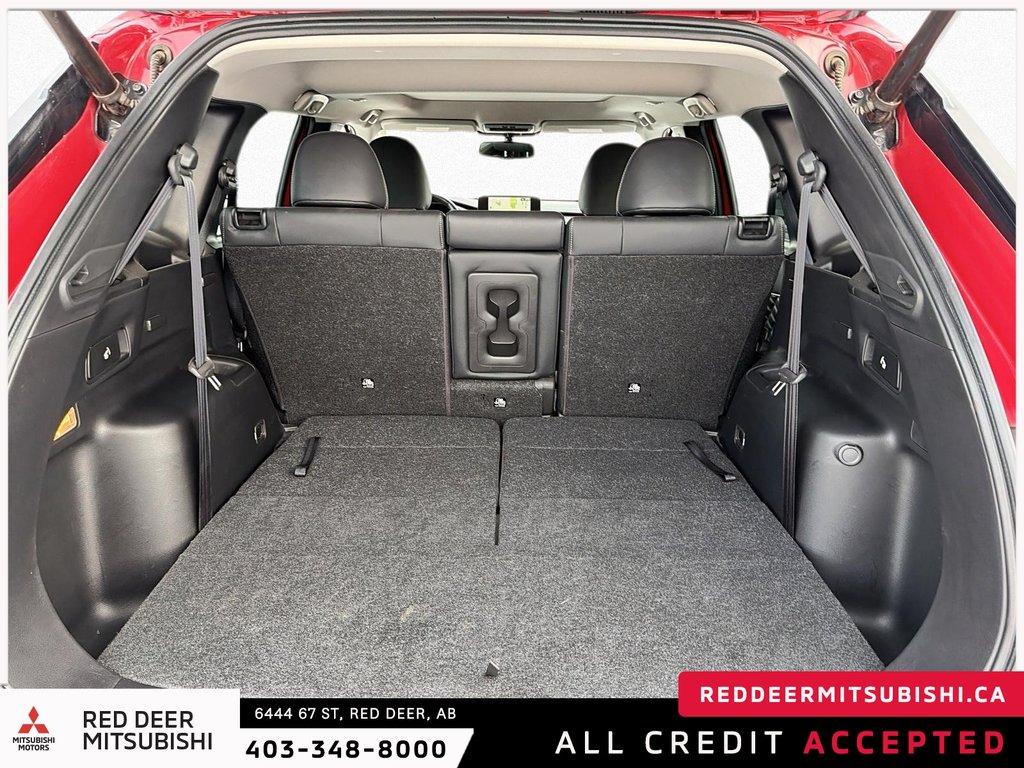 2022 Mitsubishi Outlander-5