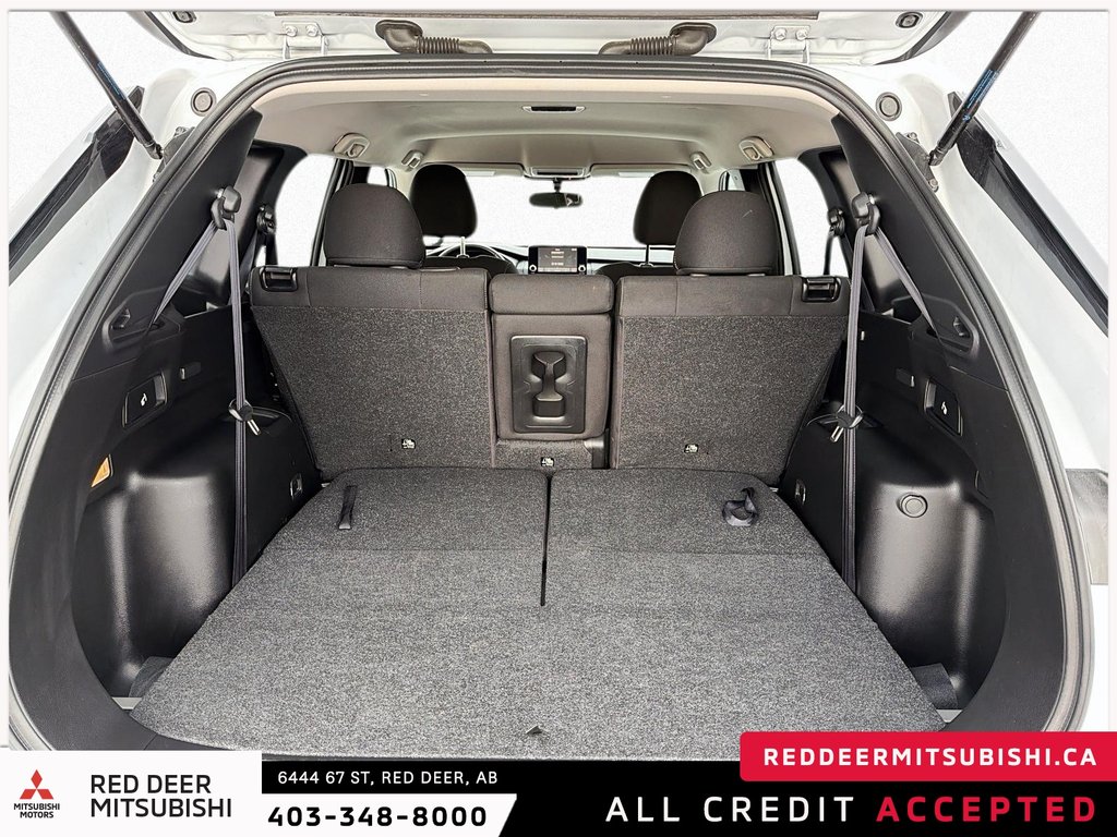 2024 Mitsubishi Outlander ES-5