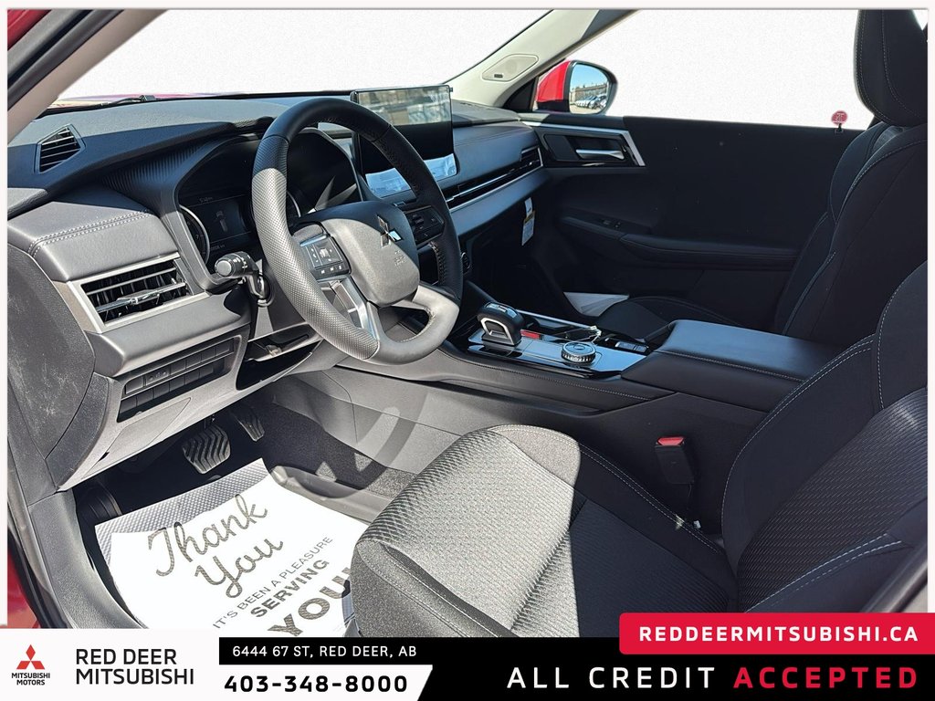 2025 Mitsubishi Outlander ES S-AWC-7