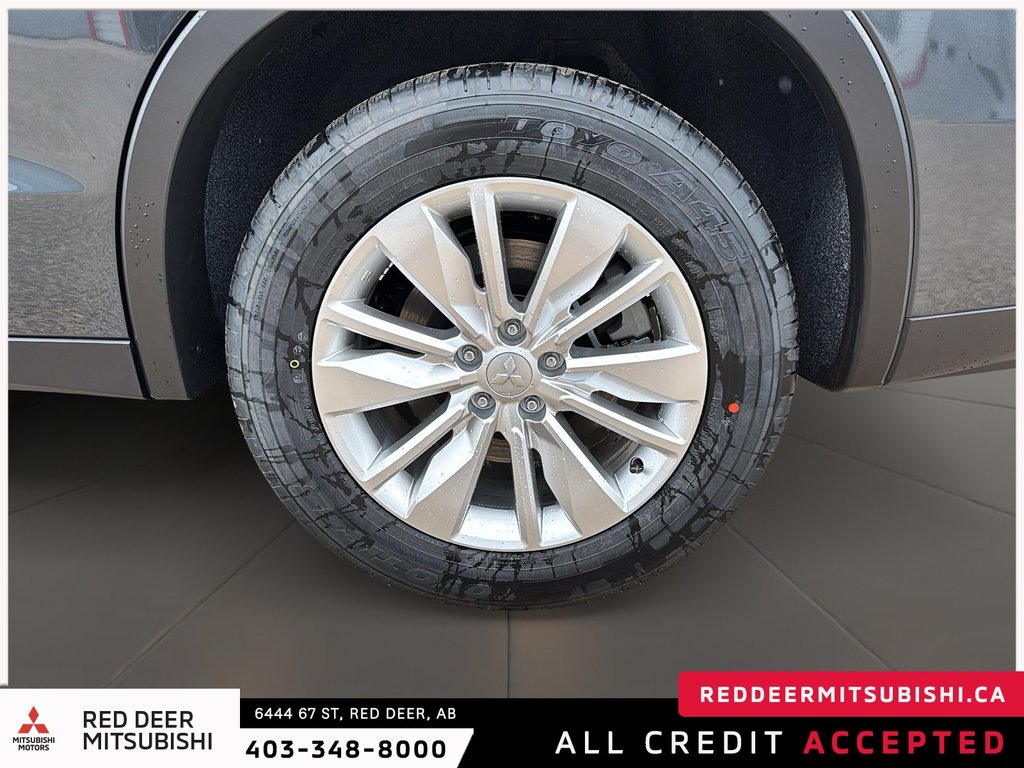 2025 Mitsubishi Outlander ES S-AWC-6