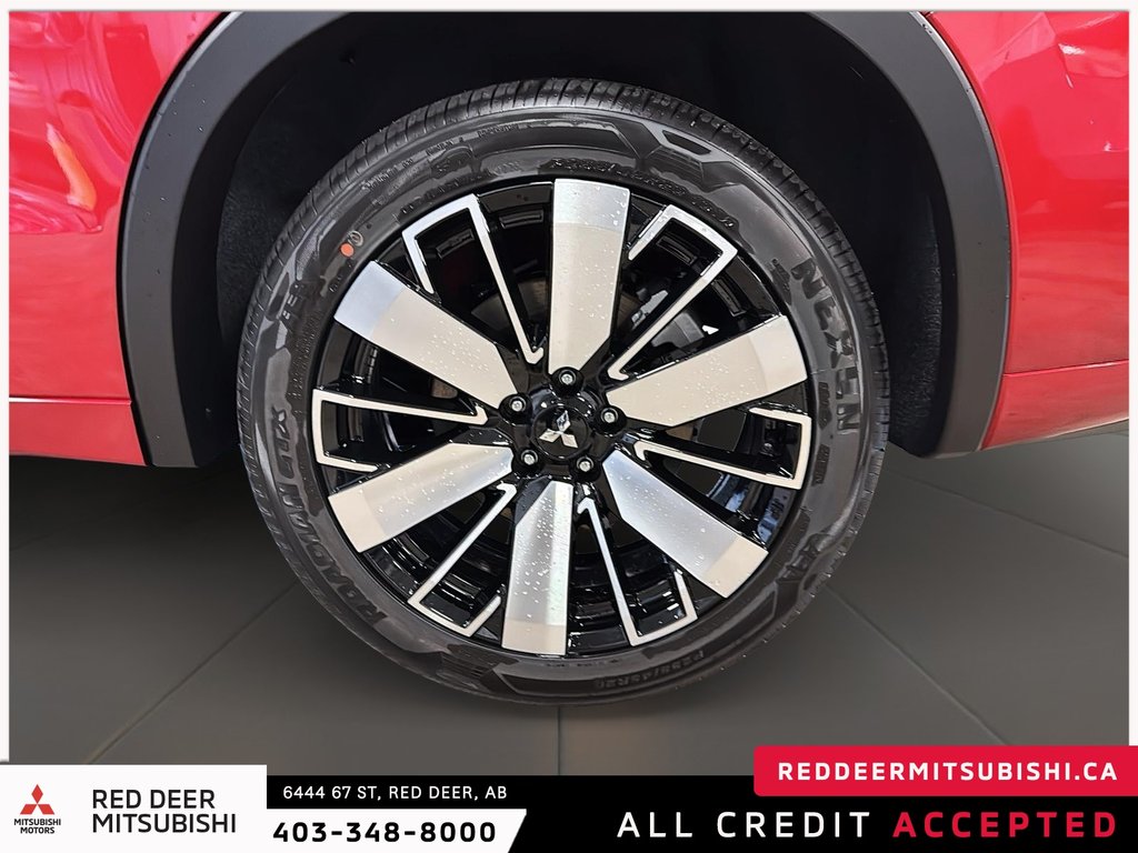 2025 Mitsubishi Outlander GT S-AWC TWO TONE ROOF-6