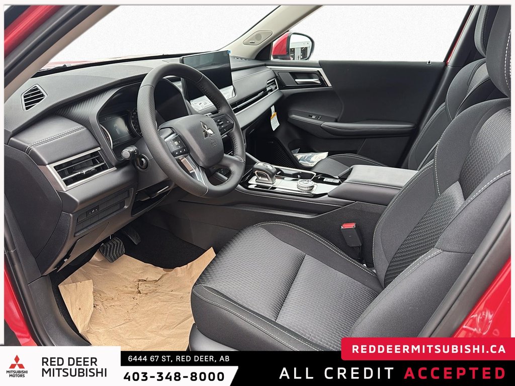 2025 Mitsubishi Outlander ES S-AWC-7