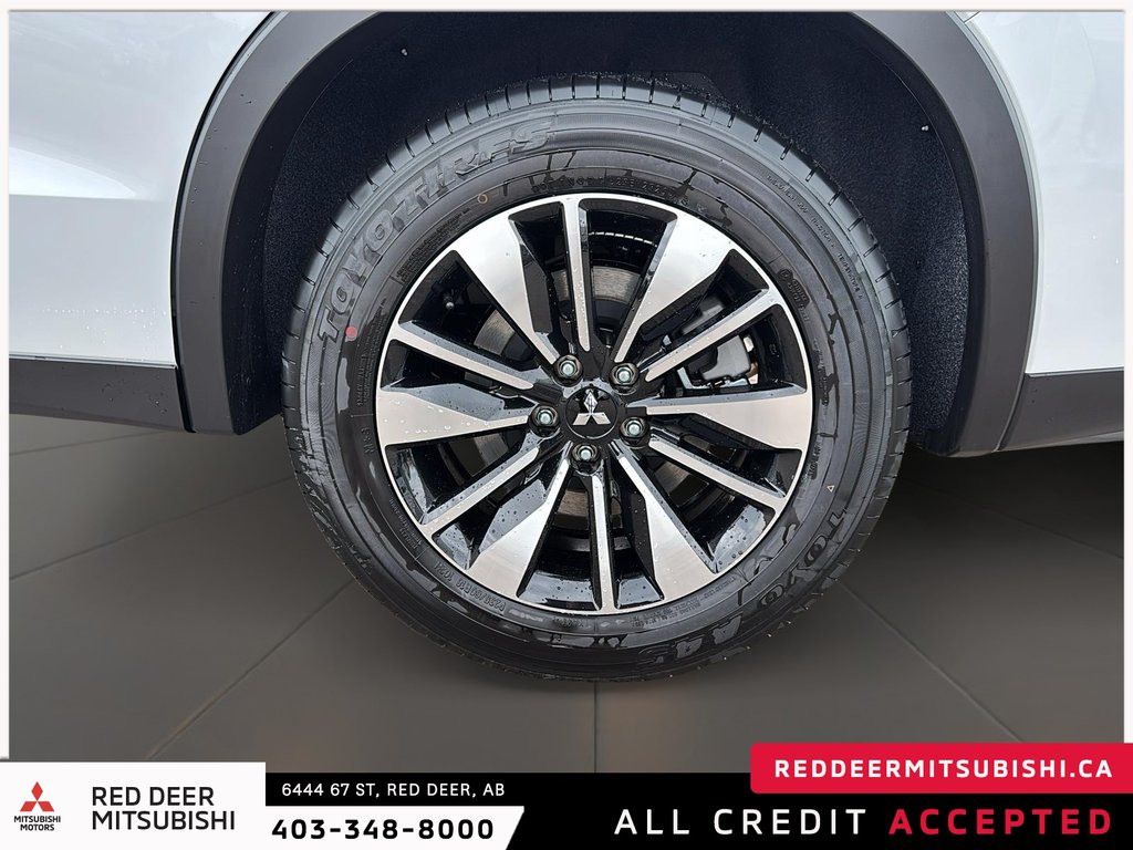 2025 Mitsubishi Outlander LE S-AWC-6