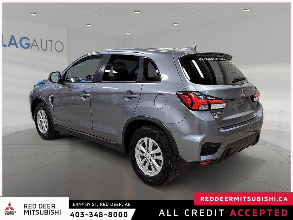 2021 Mitsubishi RVR SE-3