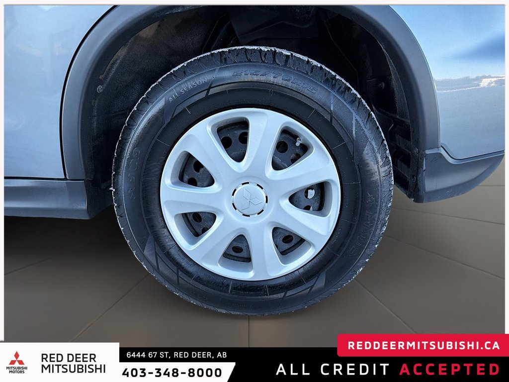 2023 Mitsubishi RVR ES-6