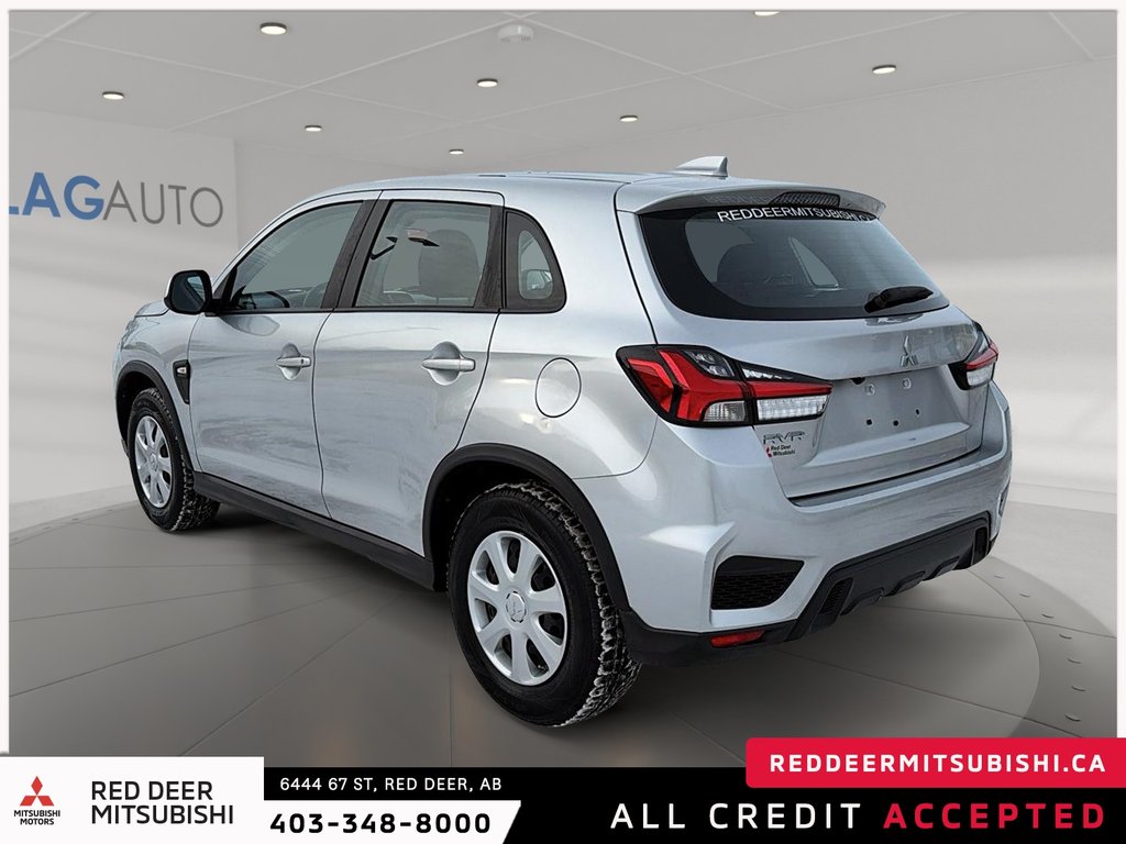 2023 Mitsubishi RVR ES-3