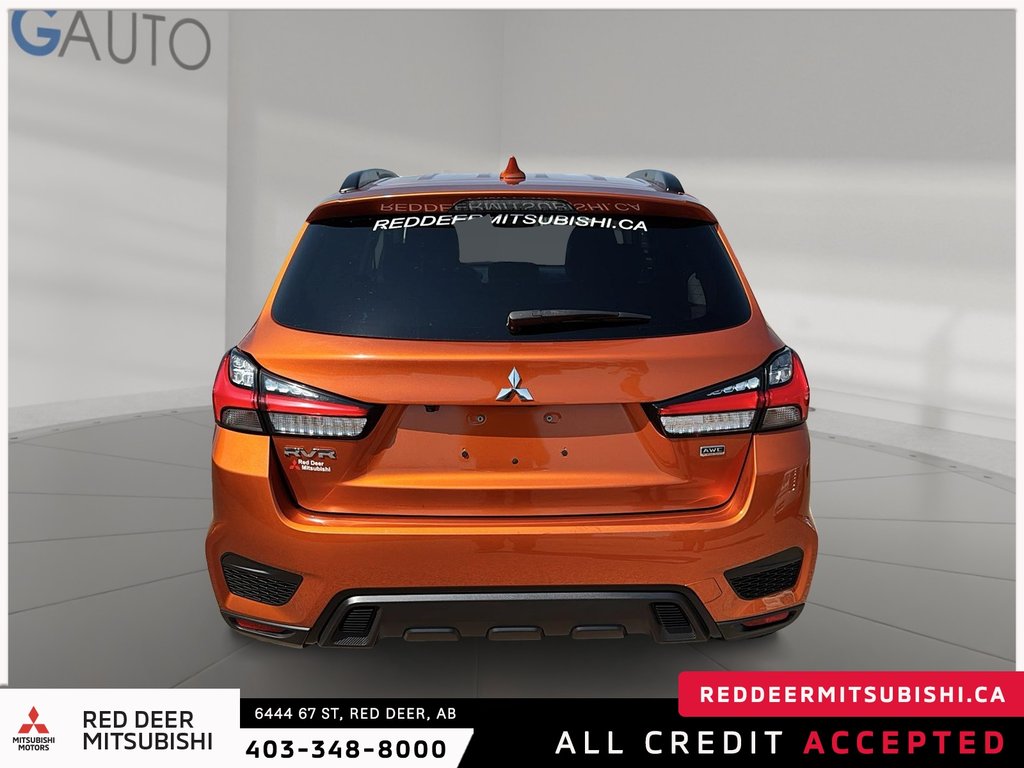 2023 Mitsubishi RVR GT-2