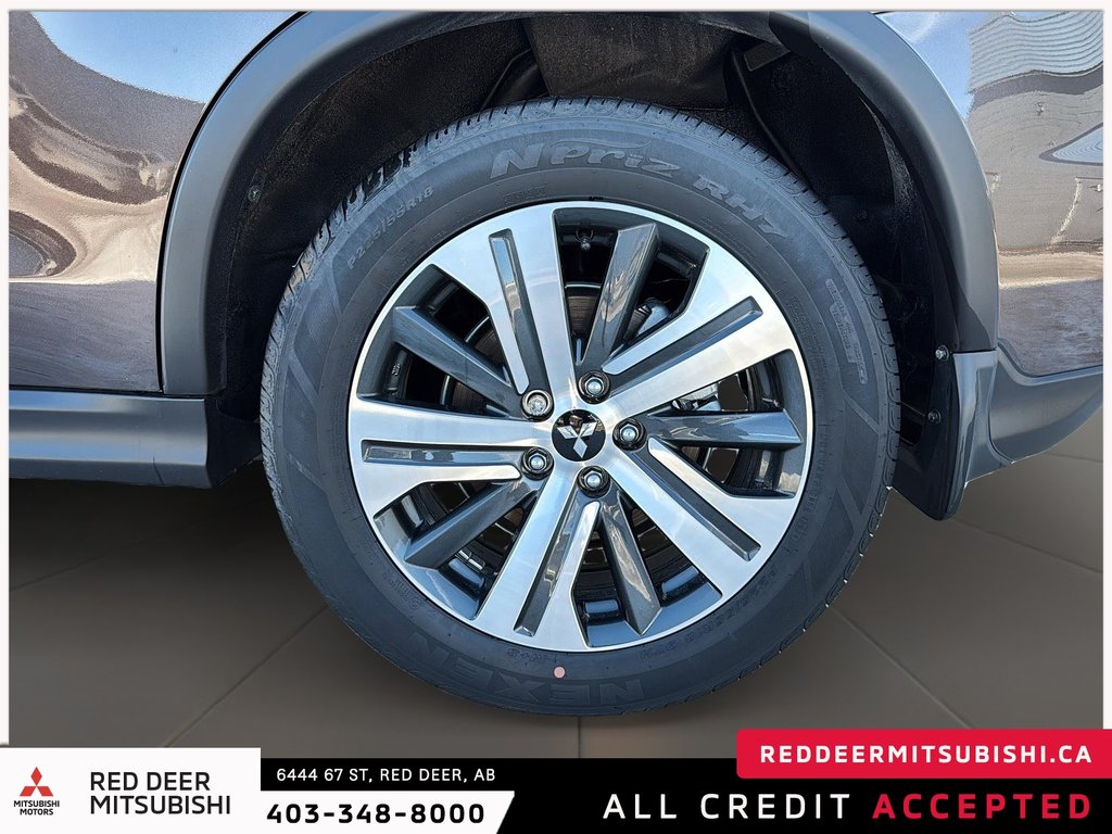 2024 Mitsubishi RVR GT AWC-6