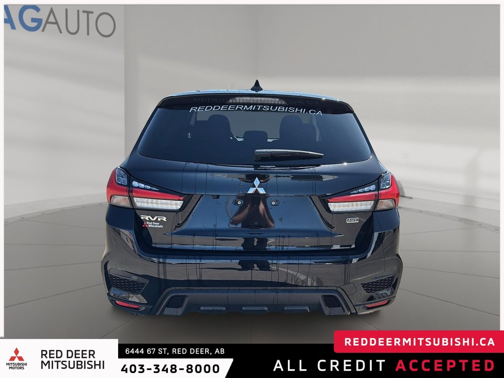 2025 Mitsubishi RVR SE AWC-2