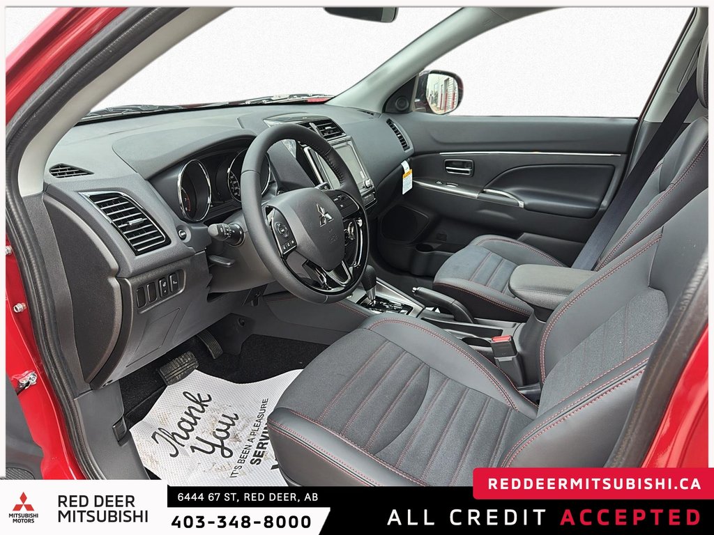 2025 Mitsubishi RVR SEL AWC-7