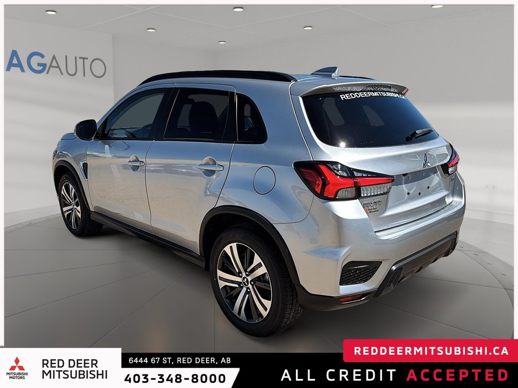 2025 Mitsubishi RVR SEL AWC-3