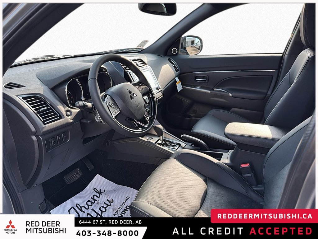 2025 Mitsubishi RVR GT AWC-7