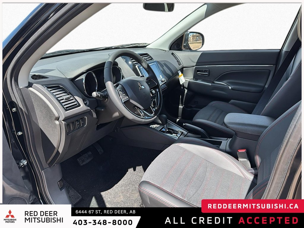 2025 Mitsubishi RVR SEL AWC-7