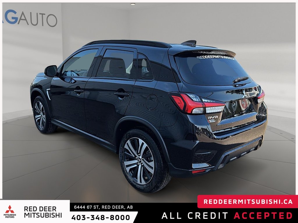 2025 Mitsubishi RVR SEL AWC-3