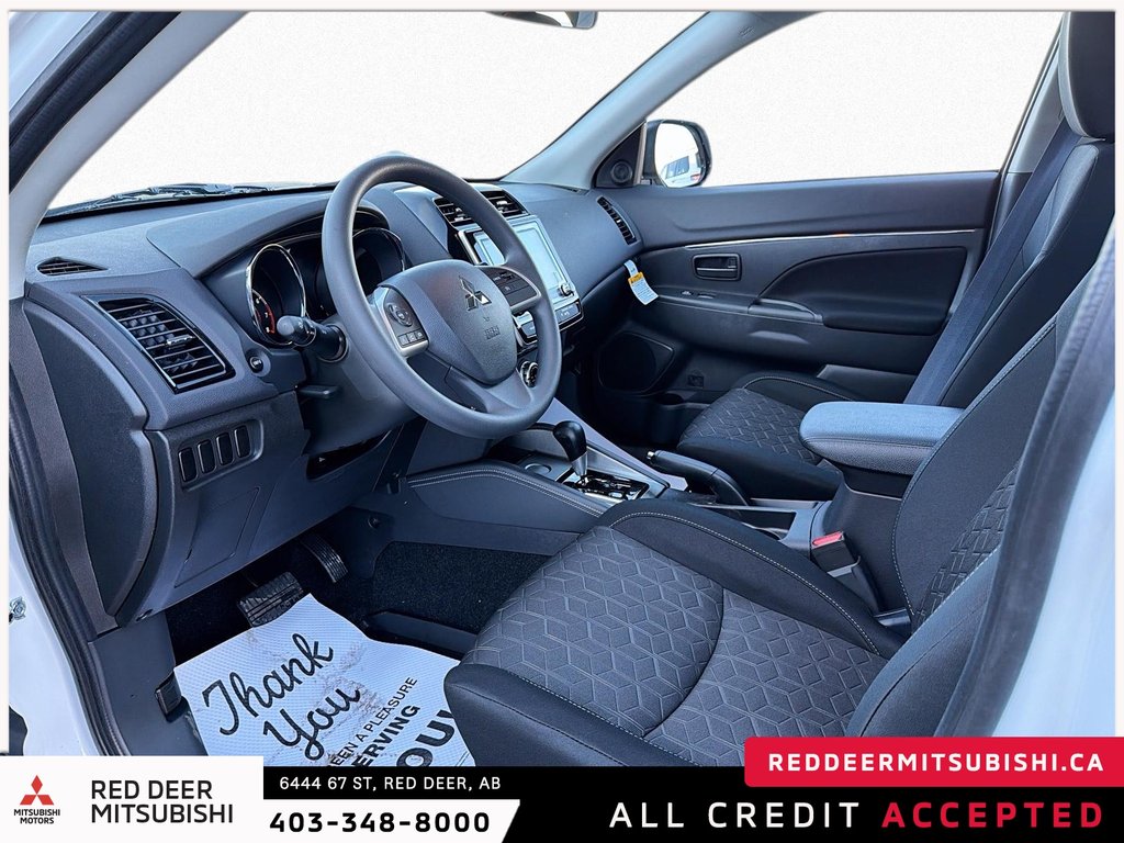 2026 Mitsubishi RVR ES FWD-7