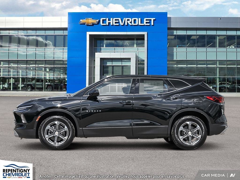 2025 Chevrolet Blazer LT in Charlemagne, Quebec - 3 - w1024h768px