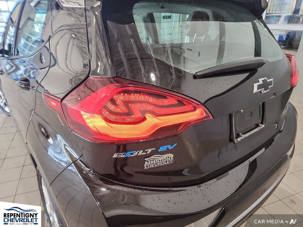 2020 Chevrolet Bolt EV LT in Charlemagne, Quebec - 10 - w1024h768px