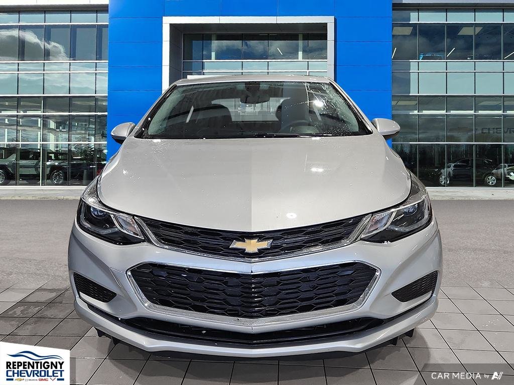 Chevrolet Cruze LT 2017 à Charlemagne, Québec - 2 - w1024h768px