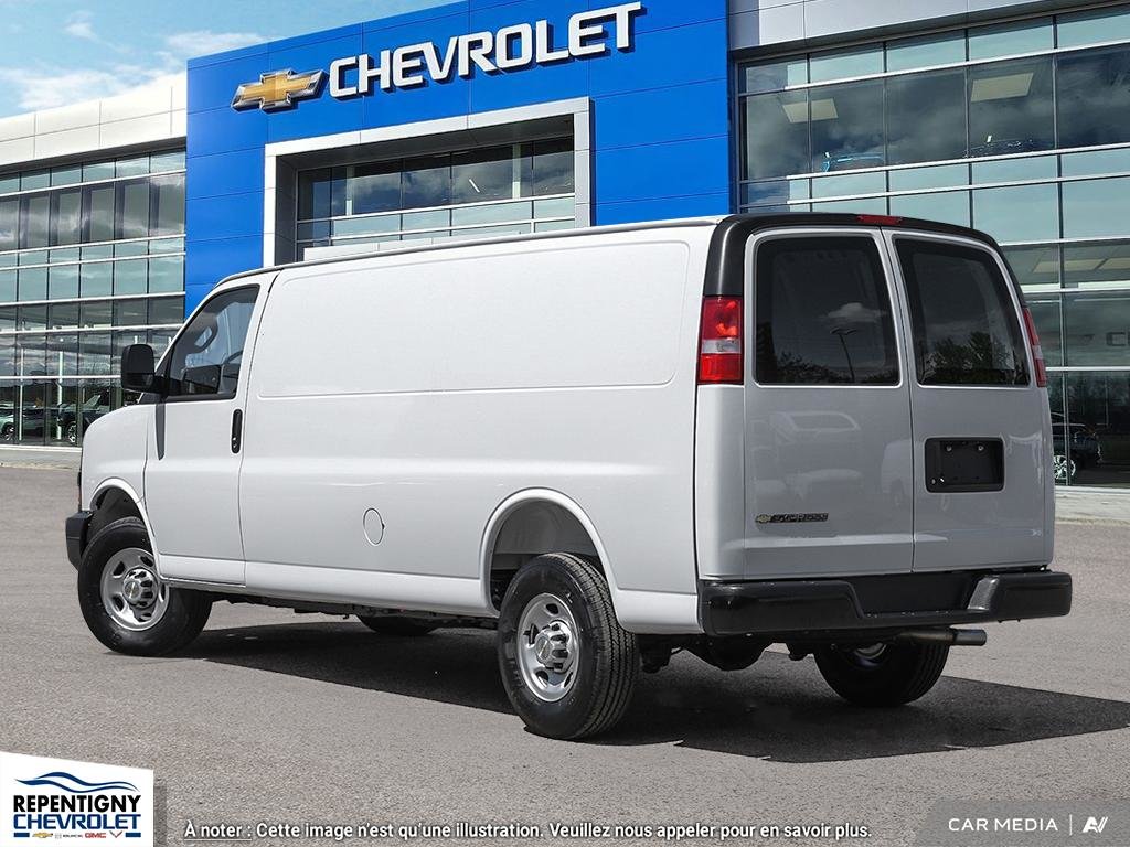Chevrolet Express Cargo 2500 WT 155'' 2025 à Charlemagne, Québec - 4 - w1024h768px