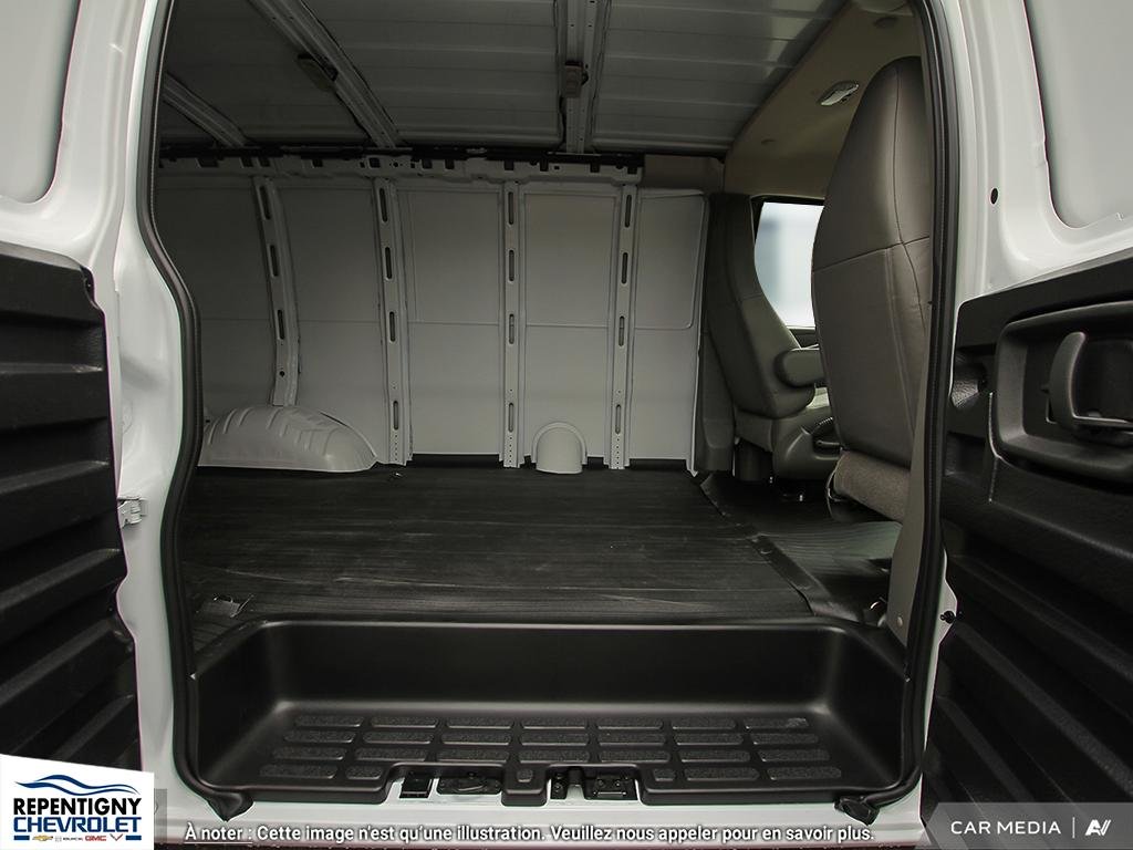 Chevrolet Express Cargo 3500 WT 155'' 2025 à Charlemagne, Québec - 18 - w1024h768px