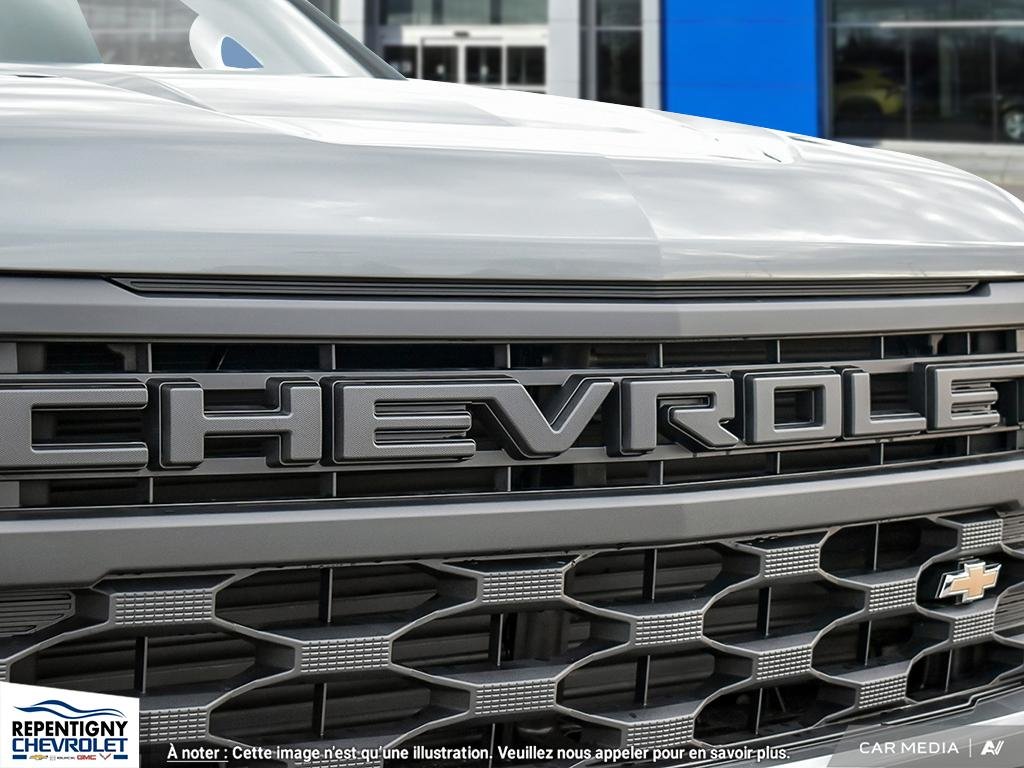 2025 Chevrolet Silverado 1500 Custom in Charlemagne, Quebec - 9 - w1024h768px