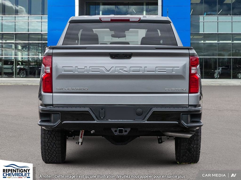 Chevrolet Silverado 1500 Custom Trail Boss 2026 à Charlemagne, Québec - 5 - w1024h768px