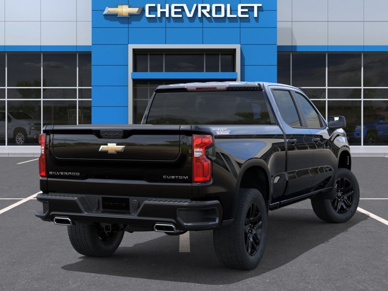 Chevrolet Silverado 1500 Custom Trail Boss 2026 à Charlemagne, Québec - 4 - w1024h768px