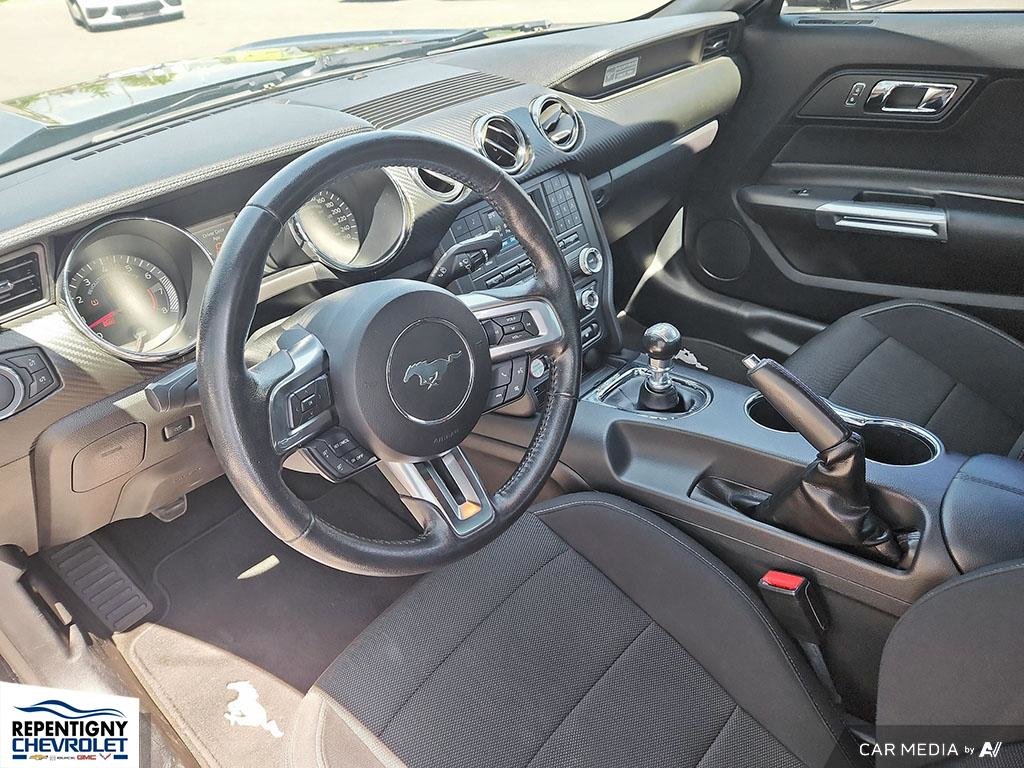 2016 Ford Mustang V6 , MANUELLE in Charlemagne, Quebec - 12 - w1024h768px