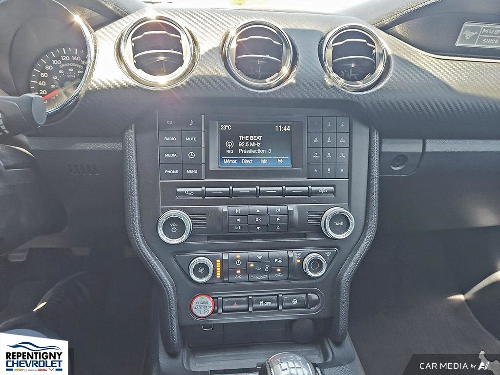 2016 Ford Mustang V6 , MANUELLE in Charlemagne, Quebec - 18 - w1024h768px