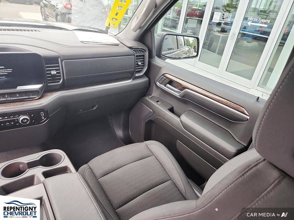 2024 GMC Sierra 1500 Elevation in Charlemagne, Quebec - 22 - w1024h768px