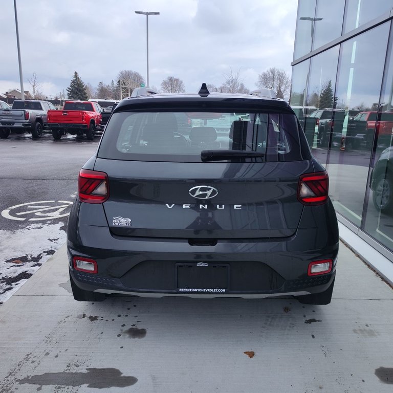 2022 Hyundai Venue Preferred in Charlemagne, Quebec - 5 - w1024h768px